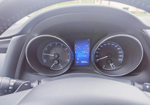 Toyota Auris cena 42999 przebieg: 158742, rok produkcji 2016 z Ostrołęka małe 106